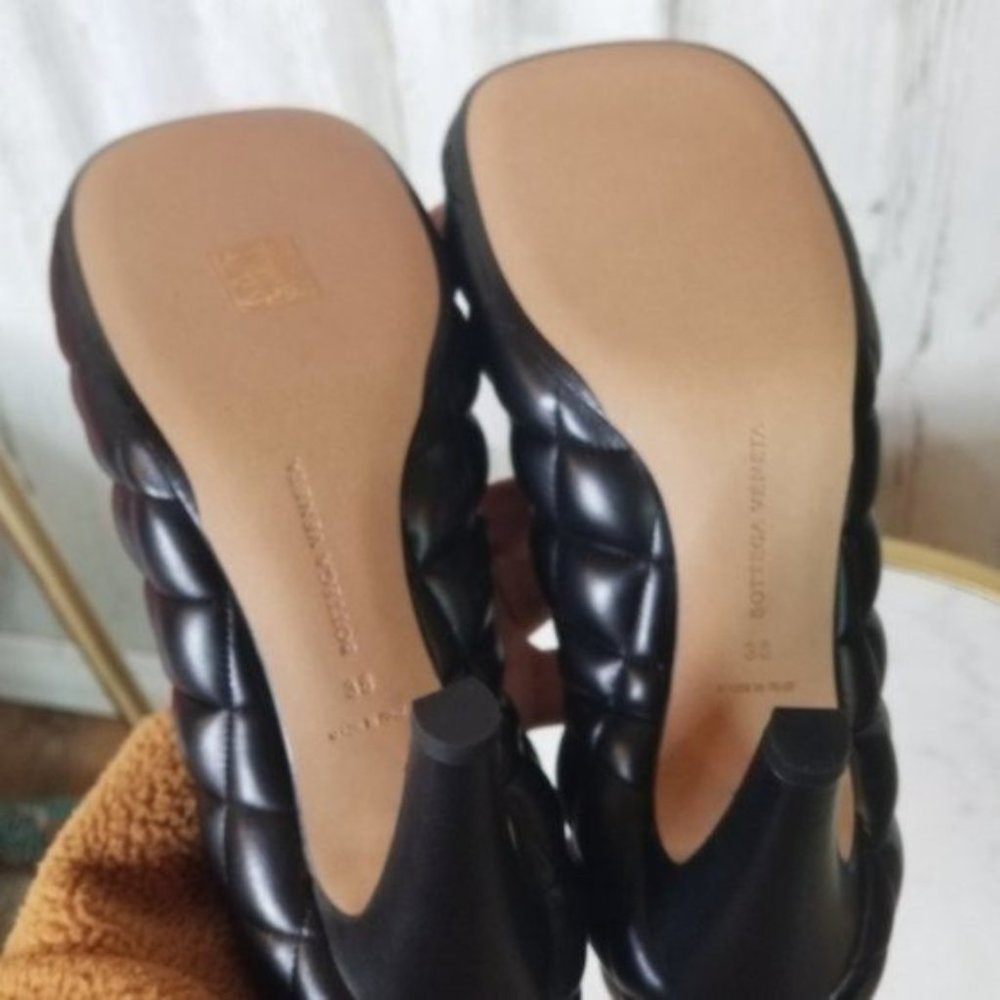 Bottega Veneta Padded Bloc 90mm Pumps Black Square - Picture 11 of 13